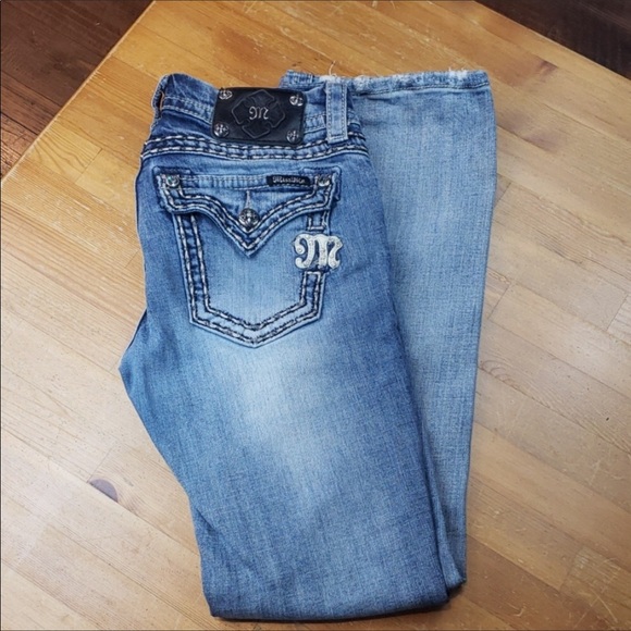 Miss Me Denim - Woman’s miss me jeans size 28 boot cut